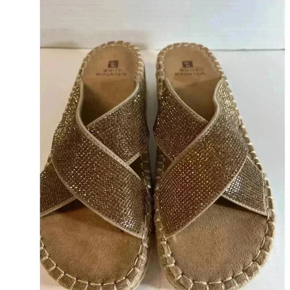 White Mountain slippers size 9M  - Picture 1 of 3